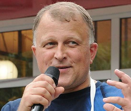 Андрей Курносенко