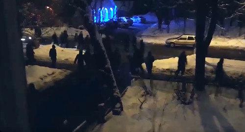Массовые драки со стрельбой и поножовщиной