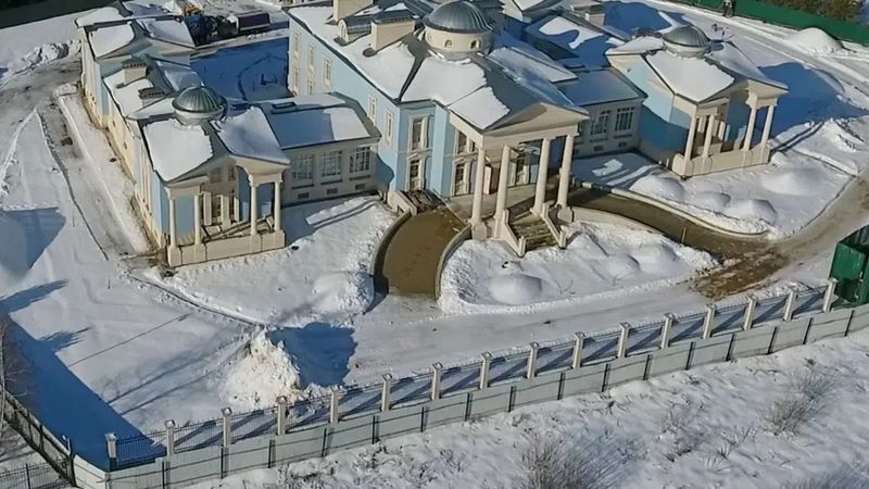 Усадьба 1400 квадратных метров