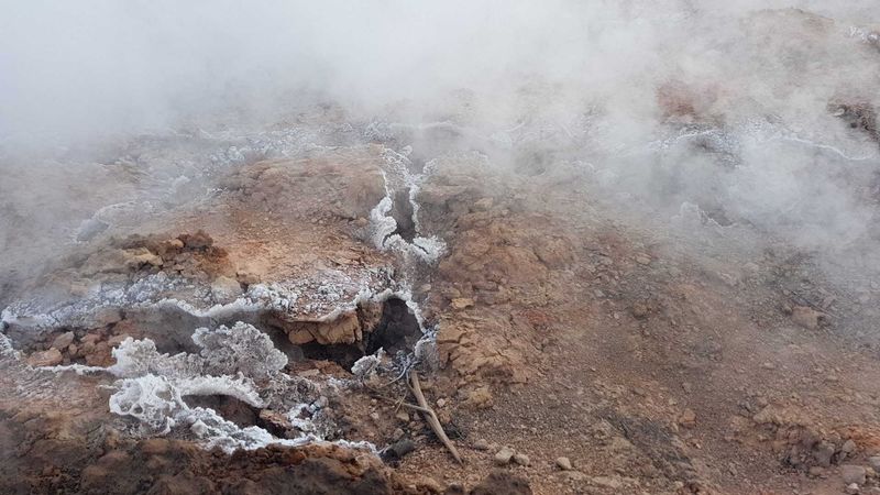 Пожар внутри озера Курочкино