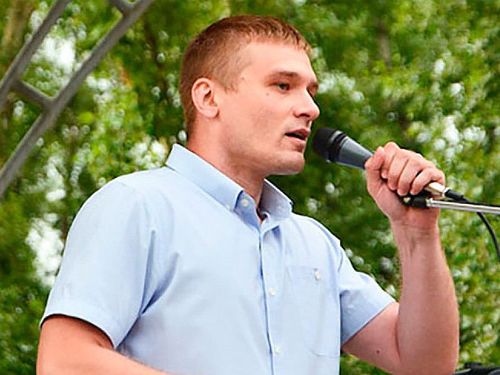 Валентин Коновалов – "марионетка" Хора и Махмудова?